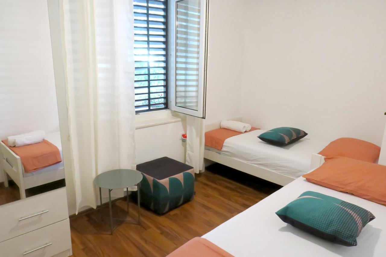 Elda Apartment พูลา ภายนอก รูปภาพ